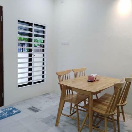 Aistay Ipoh Extérieur photo